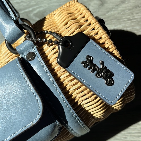 Coach Wicker Barrel Bag - Picture 3 of 16